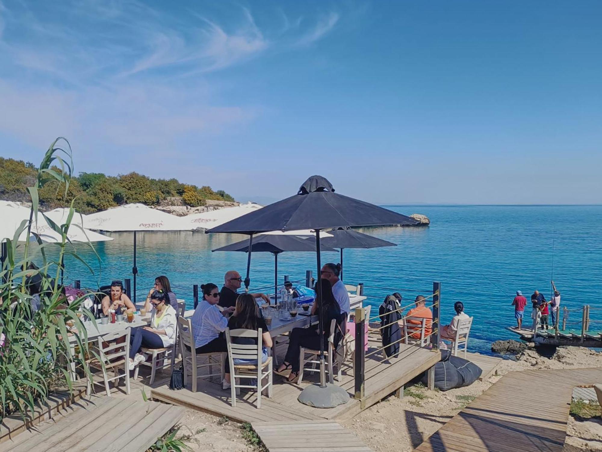 Sanders Mythical Blue Villas Paralimni Exterior photo