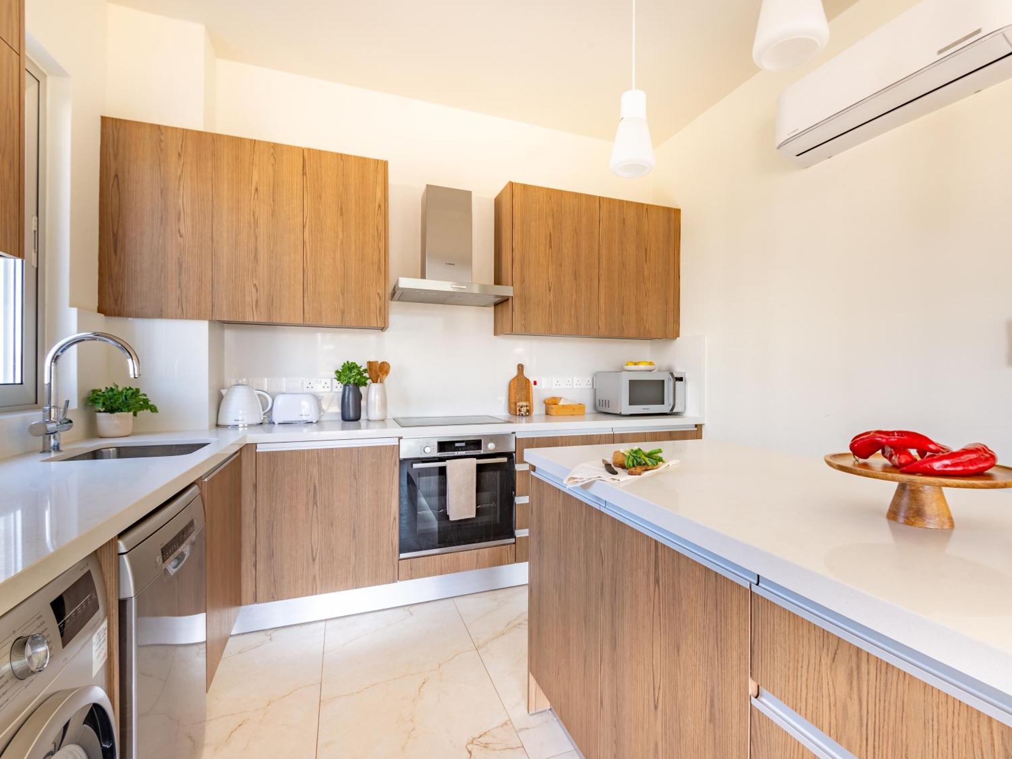 Sanders Mythical Blue Villas Paralimni Exterior photo